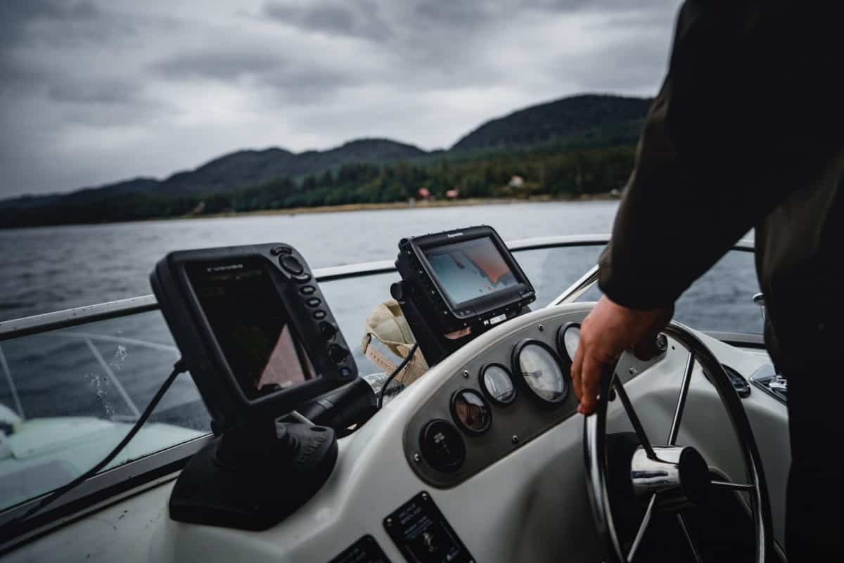 Best Kayak GPS: 2022's Top Navigation Devices For Kayakers Reviewed