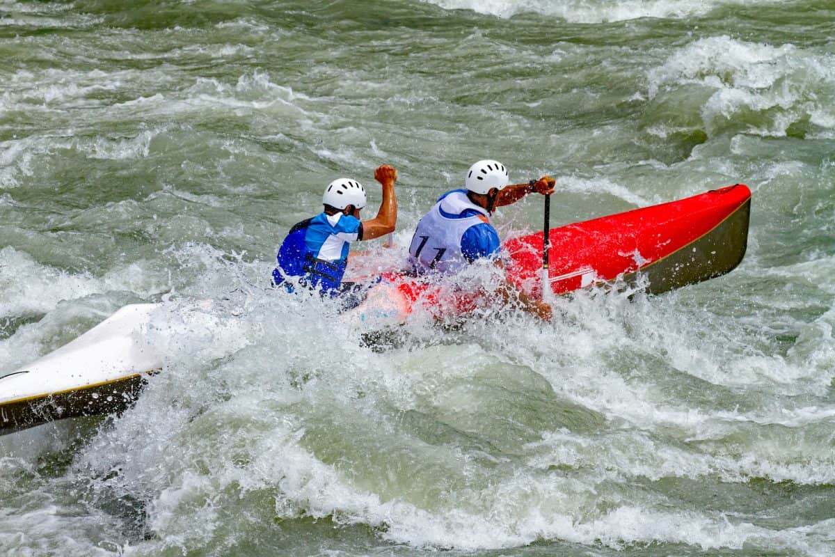Water water canoe race