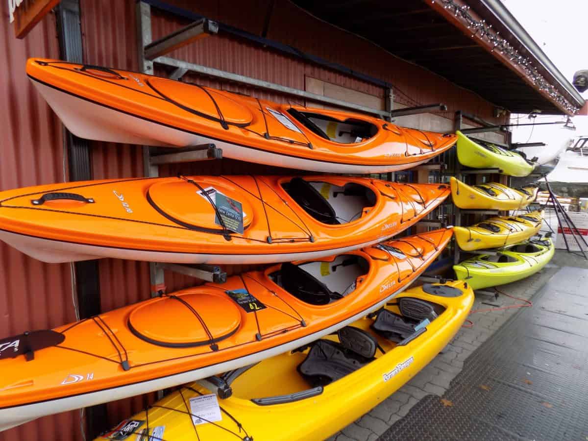 Kayaks used elefun hasbro